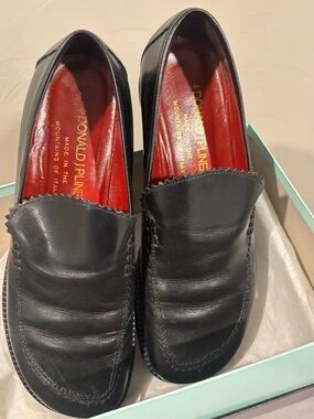 Donald J. Pliner Black Mules with Box